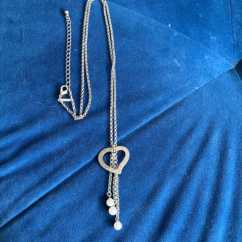 Vantel Pearl Necklace